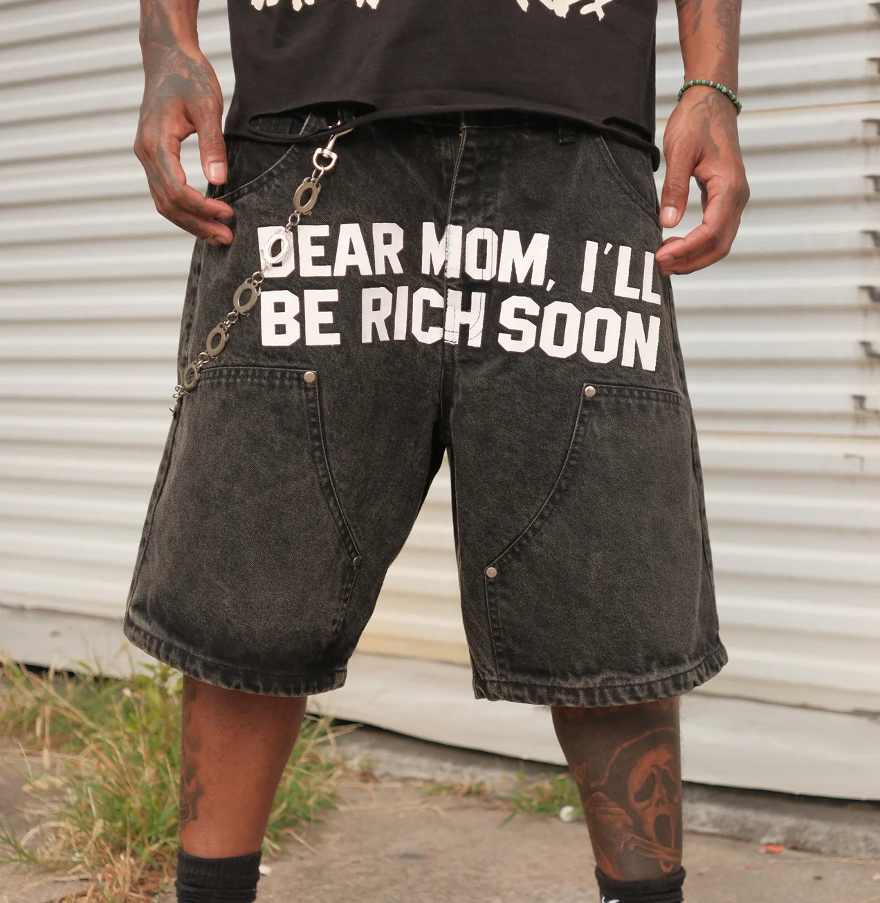 DEAR MOM SHORTS